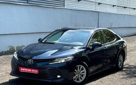 Toyota Camry, 2019 год, 1 999 999 рублей, 1 фотография