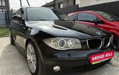 BMW 1 серия, 2006 год, 750 000 рублей, 7 фотография