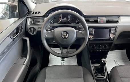 Skoda Rapid I, 2017 год, 1 295 000 рублей, 11 фотография