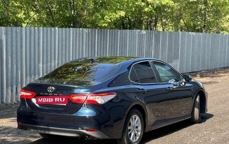 Toyota Camry, 2019 год, 1 999 999 рублей, 3 фотография