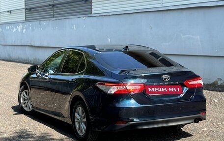 Toyota Camry, 2019 год, 1 999 999 рублей, 4 фотография