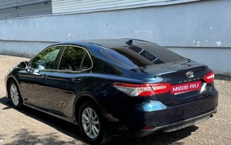 Toyota Camry, 2019 год, 1 999 999 рублей, 9 фотография