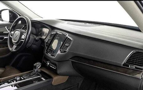 Volvo XC90 II рестайлинг, 2019 год, 4 000 000 рублей, 11 фотография