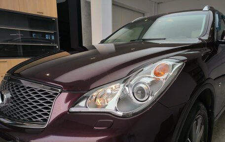 Infiniti QX50 I рестайлинг, 2017 год, 2 200 000 рублей, 7 фотография