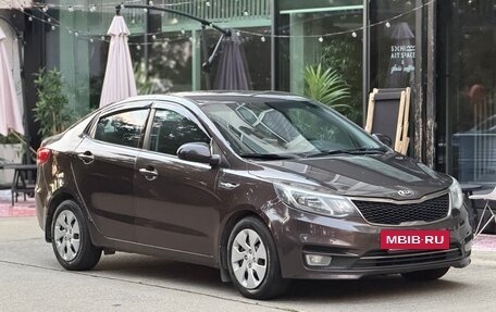 KIA Rio III рестайлинг, 2015 год, 725 000 рублей, 4 фотография