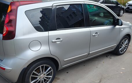 Nissan Note II рестайлинг, 2013 год, 900 000 рублей, 4 фотография