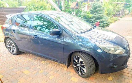 Ford Focus III, 2013 год, 800 000 рублей, 2 фотография