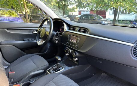 KIA Rio IV, 2021 год, 1 240 000 рублей, 12 фотография