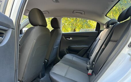 KIA Rio IV, 2021 год, 1 240 000 рублей, 10 фотография