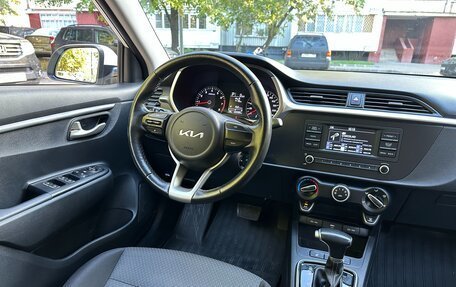 KIA Rio IV, 2021 год, 1 240 000 рублей, 15 фотография