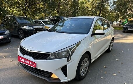 KIA Rio IV, 2021 год, 1 240 000 рублей, 8 фотография