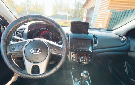 KIA Forte II, 2010 год, 690 000 рублей, 15 фотография
