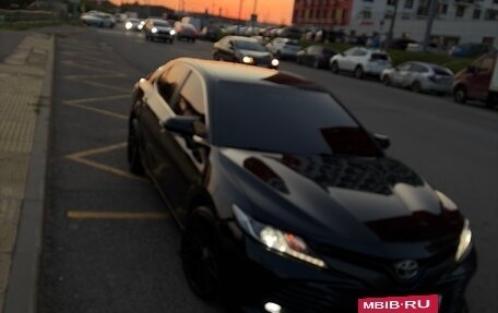 Toyota Camry, 2019 год, 2 450 000 рублей, 18 фотография