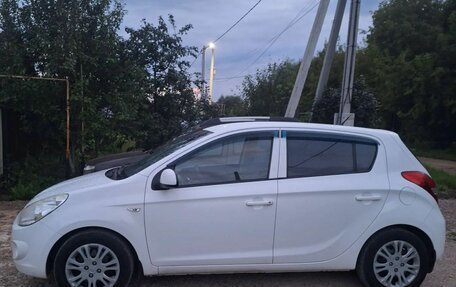 Hyundai i20 IB рестайлинг, 2010 год, 590 000 рублей, 2 фотография