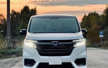 Honda Stepwgn IV, 2021 год, 1 915 000 рублей, 2 фотография