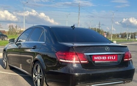 Mercedes-Benz E-Класс, 2013 год, 1 490 000 рублей, 6 фотография