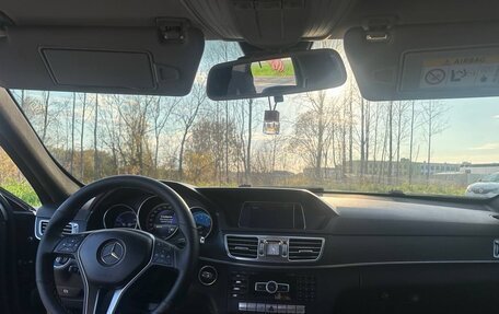 Mercedes-Benz E-Класс, 2013 год, 1 490 000 рублей, 11 фотография