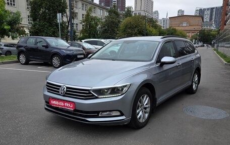 Volkswagen Passat B8 рестайлинг, 2017 год, 1 700 000 рублей, 1 фотография