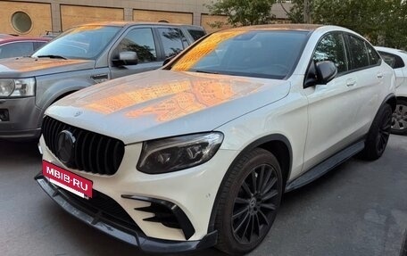 Mercedes-Benz GLC Coupe, 2017 год, 3 100 000 рублей, 2 фотография