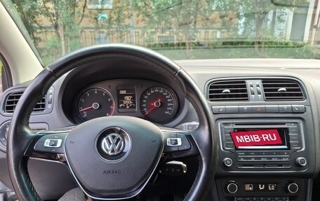 Volkswagen Polo VI (EU Market), 2017 год, 920 000 рублей, 13 фотография