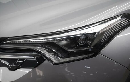 Toyota C-HR I рестайлинг, 2018 год, 1 865 000 рублей, 6 фотография