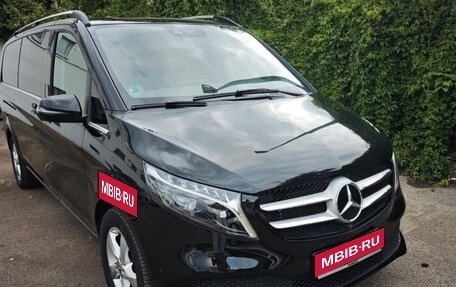 Mercedes-Benz V-Класс, 2023 год, 7 790 900 рублей, 1 фотография