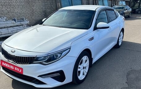 KIA Optima IV, 2019 год, 1 900 000 рублей, 7 фотография