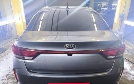 KIA Rio IV, 2020 год, 1 390 000 рублей, 6 фотография