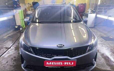 KIA Rio IV, 2020 год, 1 390 000 рублей, 8 фотография