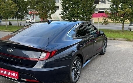 Hyundai Sonata VIII, 2019 год, 2 500 000 рублей, 4 фотография