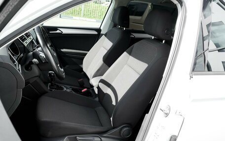 Volkswagen Tiguan II, 2020 год, 2 350 000 рублей, 12 фотография