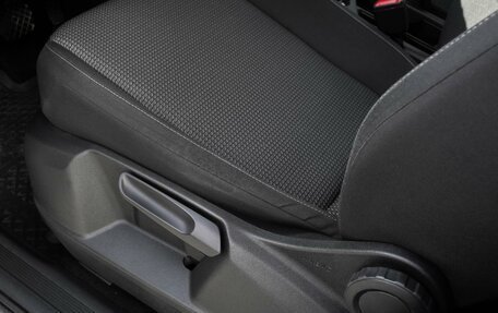Volkswagen Tiguan II, 2020 год, 2 350 000 рублей, 23 фотография