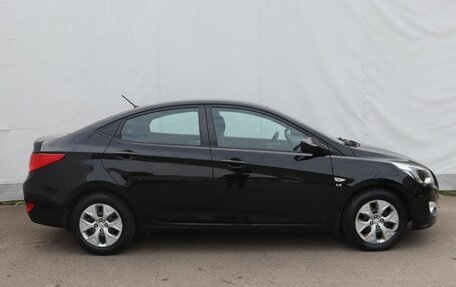 Hyundai Solaris II рестайлинг, 2016 год, 1 240 000 рублей, 7 фотография