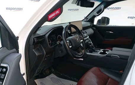 Toyota Land Cruiser, 2021 год, 9 950 000 рублей, 8 фотография