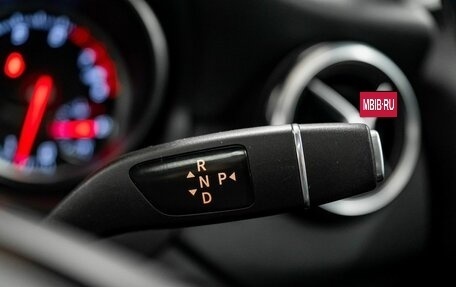 Mercedes-Benz GLA, 2017 год, 2 150 000 рублей, 15 фотография