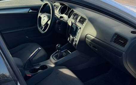 Volkswagen Jetta VI, 2015 год, 950 000 рублей, 10 фотография