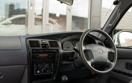 Toyota Hilux Surf III рестайлинг, 1998 год, 1 200 000 рублей, 10 фотография