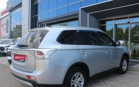Mitsubishi Outlander III рестайлинг 3, 2014 год, 1 500 000 рублей, 6 фотография