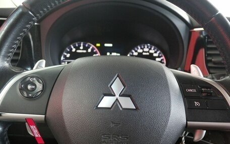Mitsubishi Outlander III рестайлинг 3, 2014 год, 1 500 000 рублей, 9 фотография