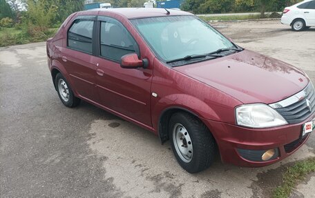 Renault Logan I, 2011 год, 585 000 рублей, 2 фотография