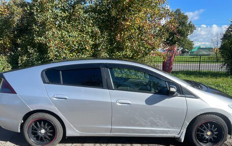 Honda Insight II рестайлинг, 2009 год, 440 000 рублей, 2 фотография