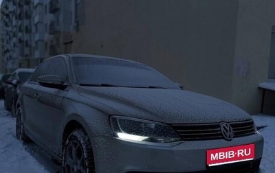 Volkswagen Jetta VI, 2013 год, 870 000 рублей, 1 фотография