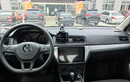 Volkswagen Lavida, 2022 год, 1 030 000 рублей, 8 фотография