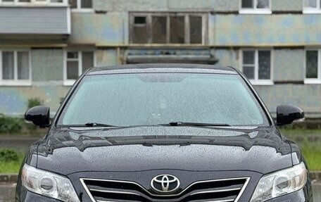 Toyota Camry, 2011 год, 1 150 000 рублей, 3 фотография