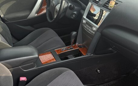 Toyota Camry, 2011 год, 1 150 000 рублей, 11 фотография