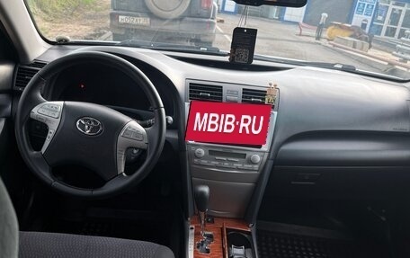 Toyota Camry, 2011 год, 1 150 000 рублей, 10 фотография