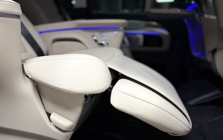 Mercedes-Benz V-Класс, 2026 год, 17 200 000 рублей, 30 фотография