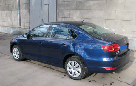 Volkswagen Jetta VI, 2013 год, 1 000 000 рублей, 4 фотография
