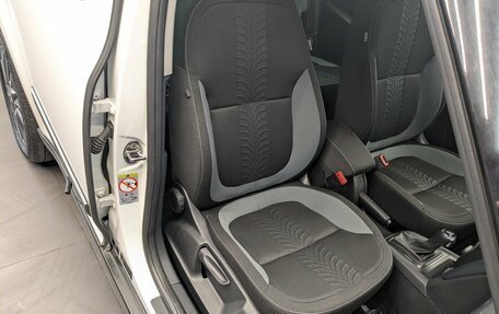 Skoda Yeti I рестайлинг, 2017 год, 1 545 000 рублей, 15 фотография