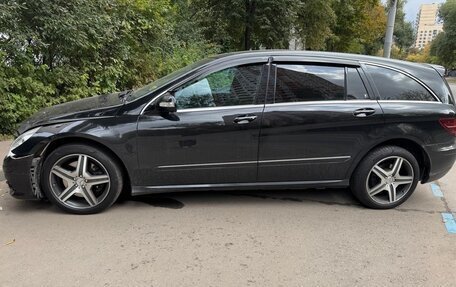Mercedes-Benz R-Класс, 2008 год, 600 000 рублей, 4 фотография
